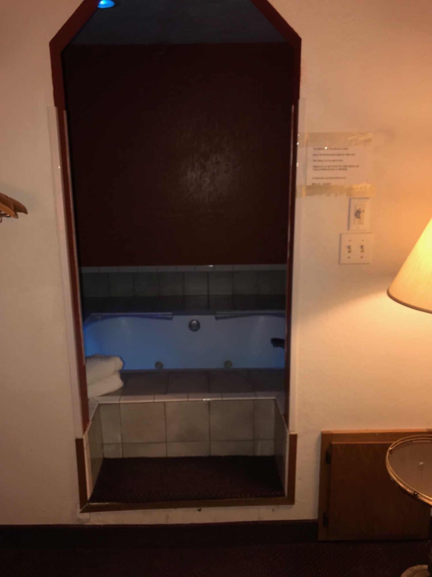 Super 8 By Wyndham Richfield Cleveland Hotell Exteriör bild